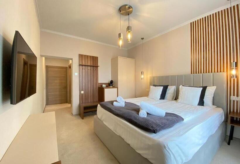 ホテル Coolkush Boutique