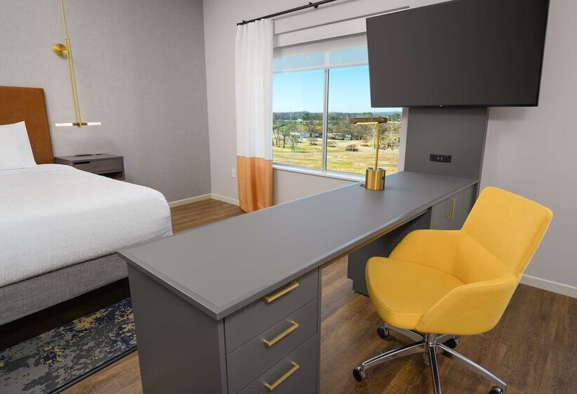 هتل Hampton Inn & Suites Huntsville Downtown