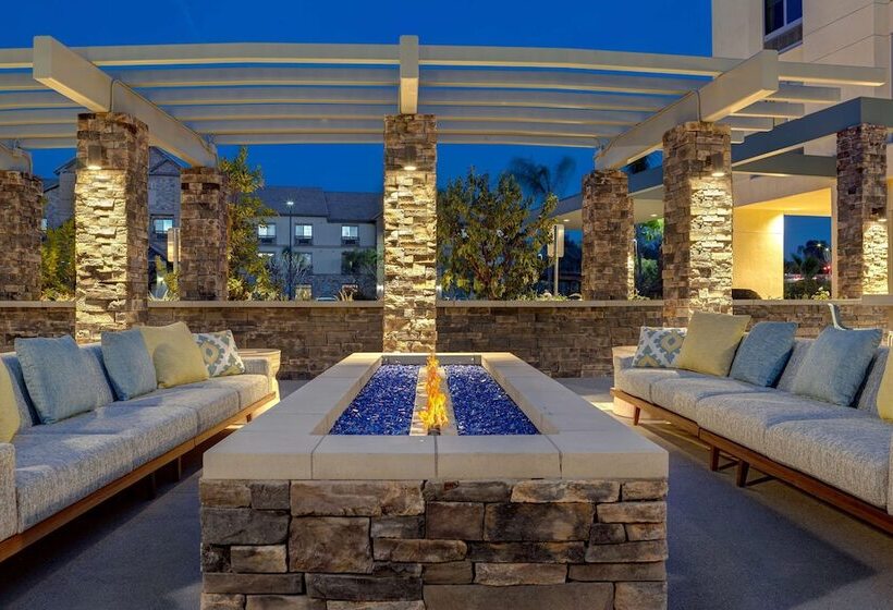 בית מלון כפרי Hilton Garden Inn Temecula, Ca