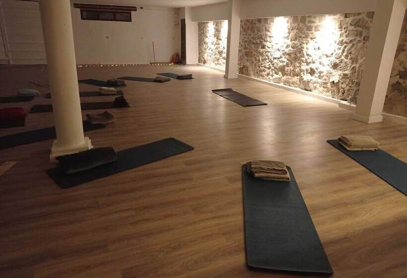 בית מלון כפרי Masia Ventanell Luxury Villa Near Barcelona