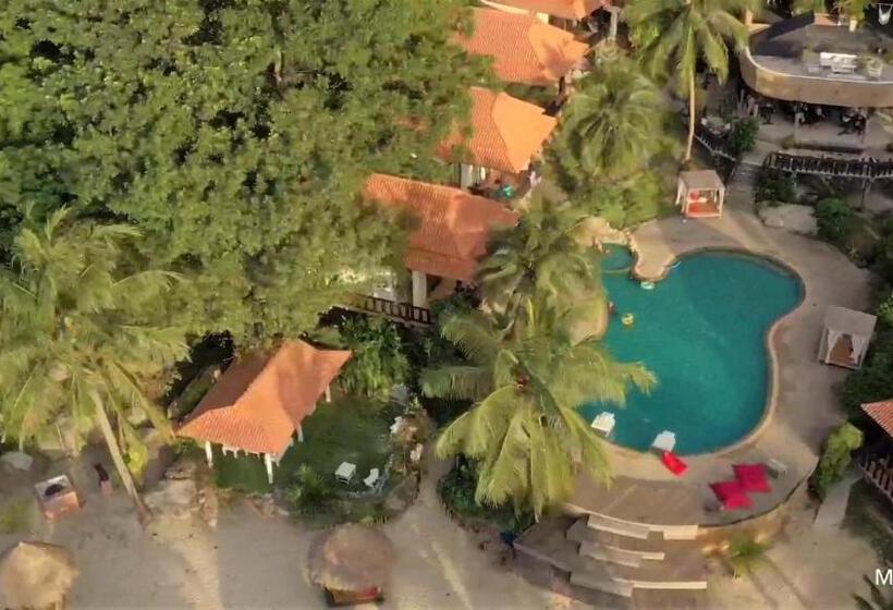 ホテル Red Pearl Beach Resort