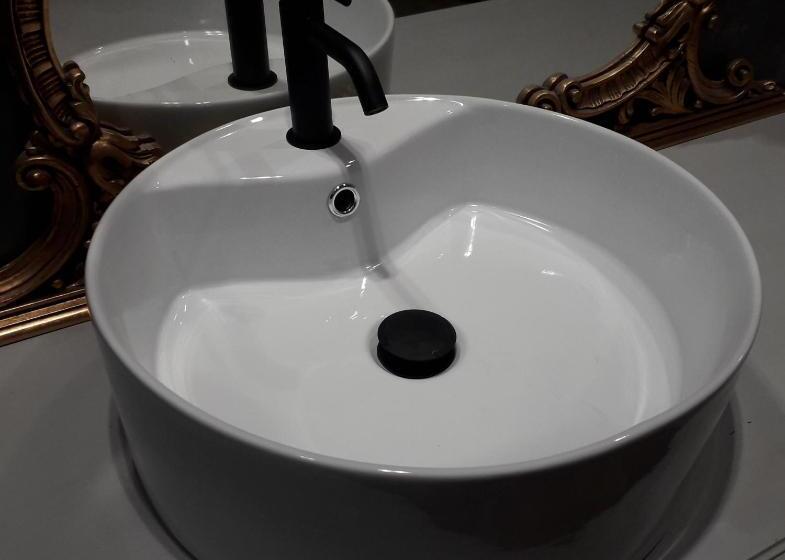 بنسيون Camere Ca + Millo