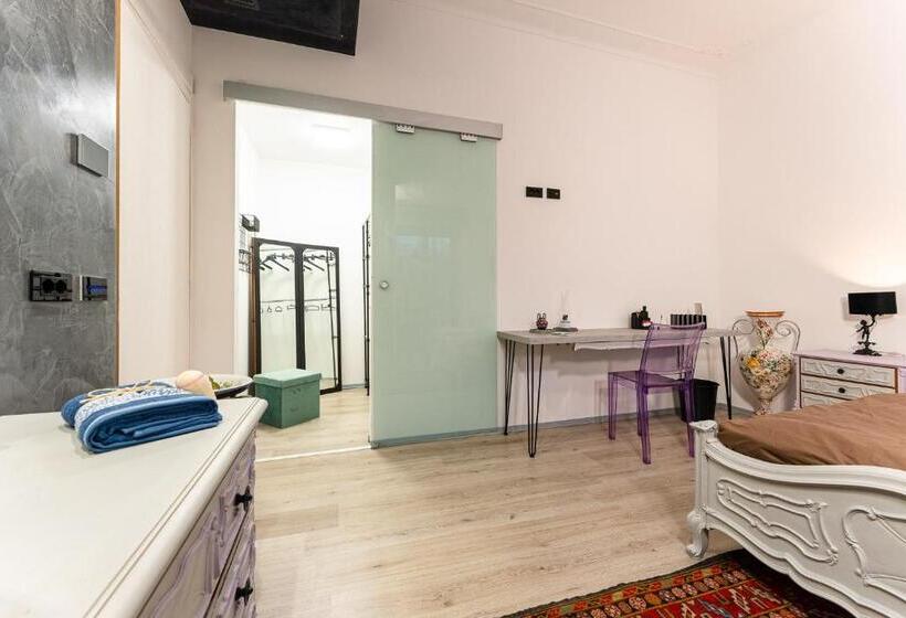 بنسيون Camere Ca + Millo