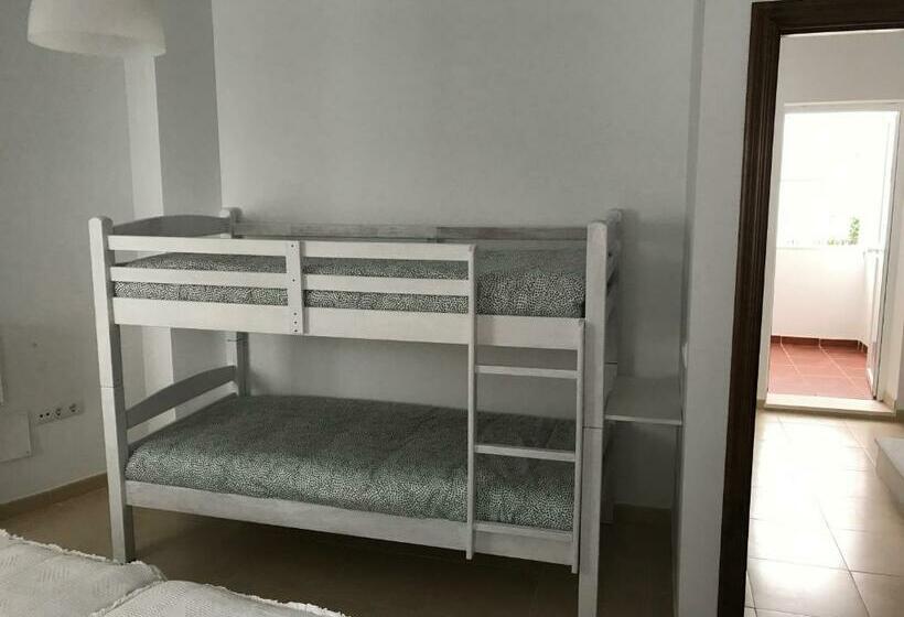 פנסיון Casa Compartida Algarrobo