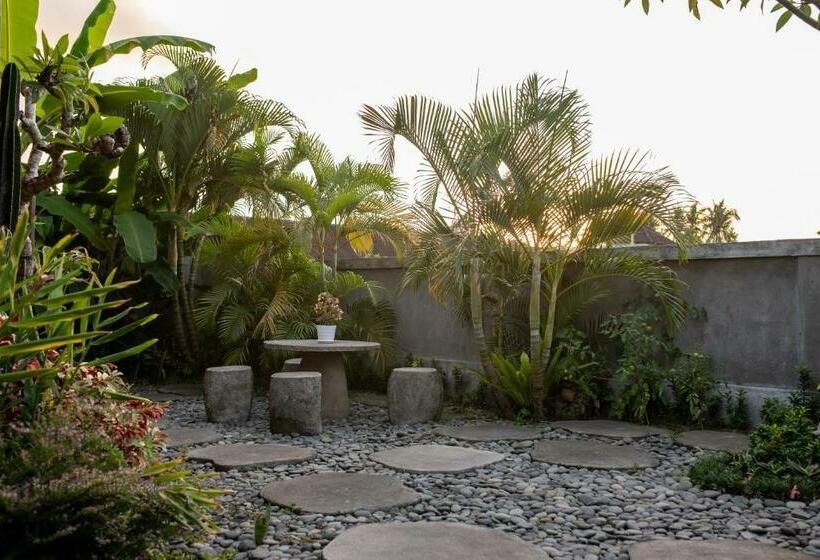 פנסיון Gardenia House Bali