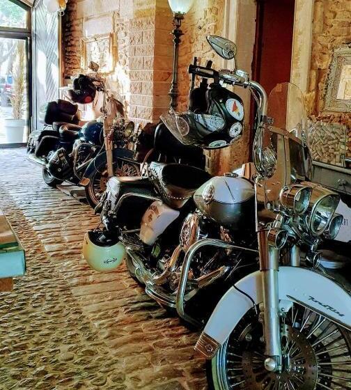 بنسيون Le 4 Feuilles En Camargue