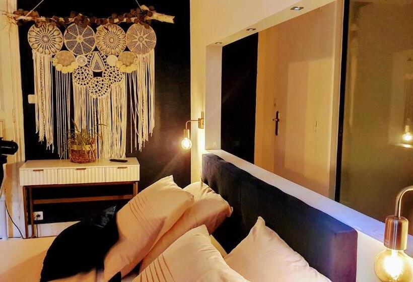 بنسيون Le 4 Feuilles En Camargue