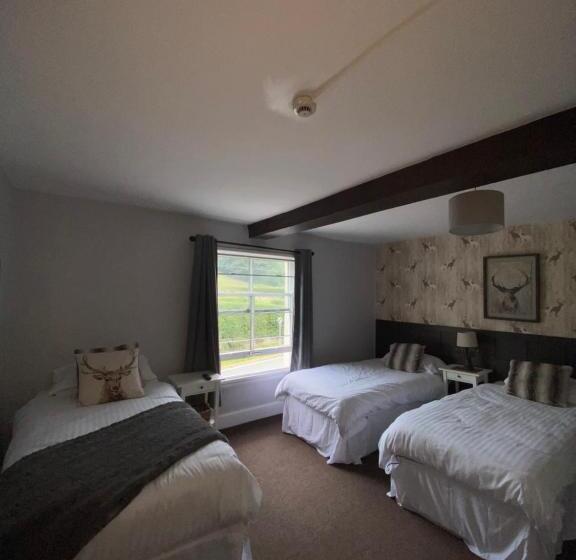 Общежитие The Bickerton Poacher