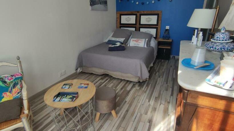تختخواب و صبحانه 2 Chambres Côté Plage