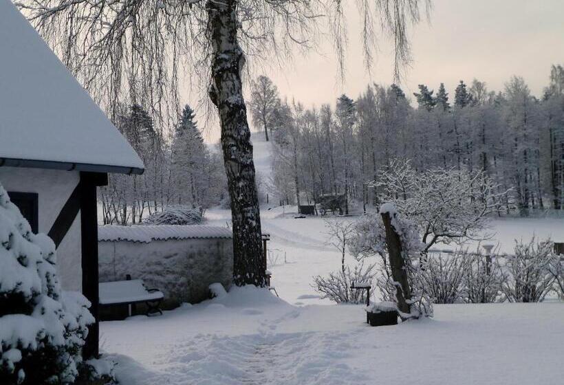 مبيت وإفطار Brösarp Källagården Vindsvåning 2 Rum Och Kök