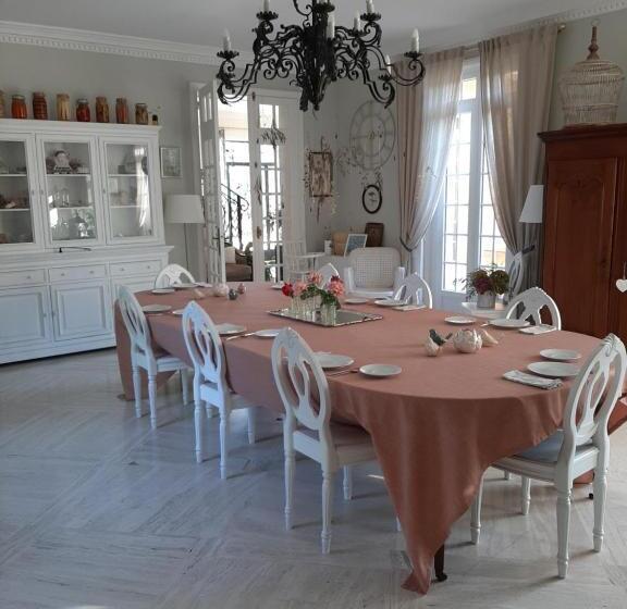 צימר Maison Coqueréaumont