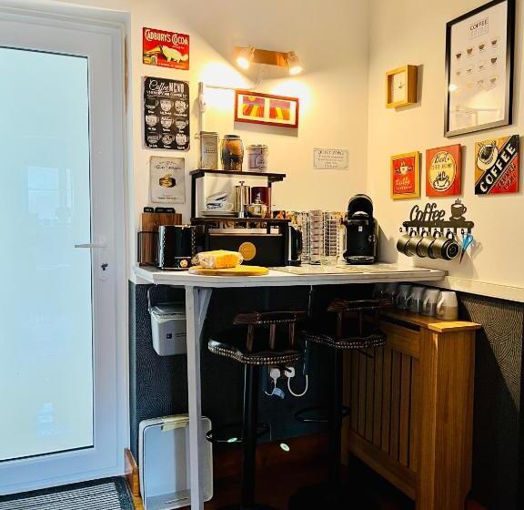 住宿加早餐  Woodbriar