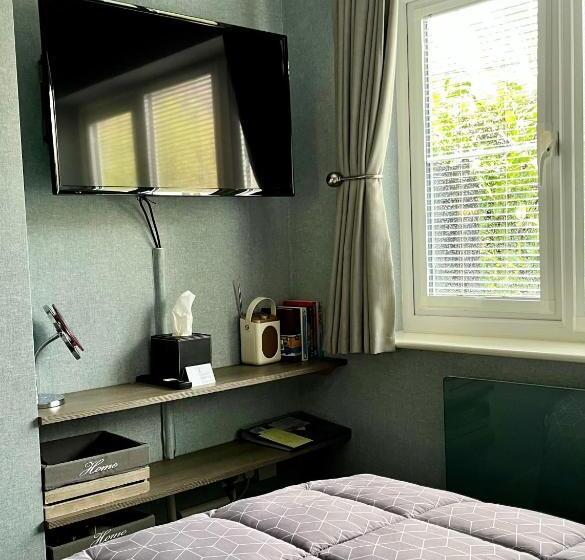 住宿加早餐  Woodbriar