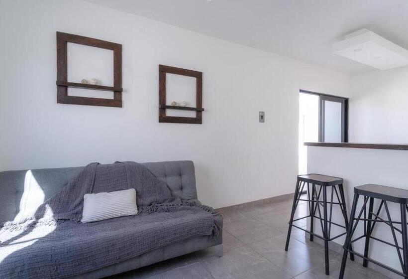 Collins Village Hotel Boutique