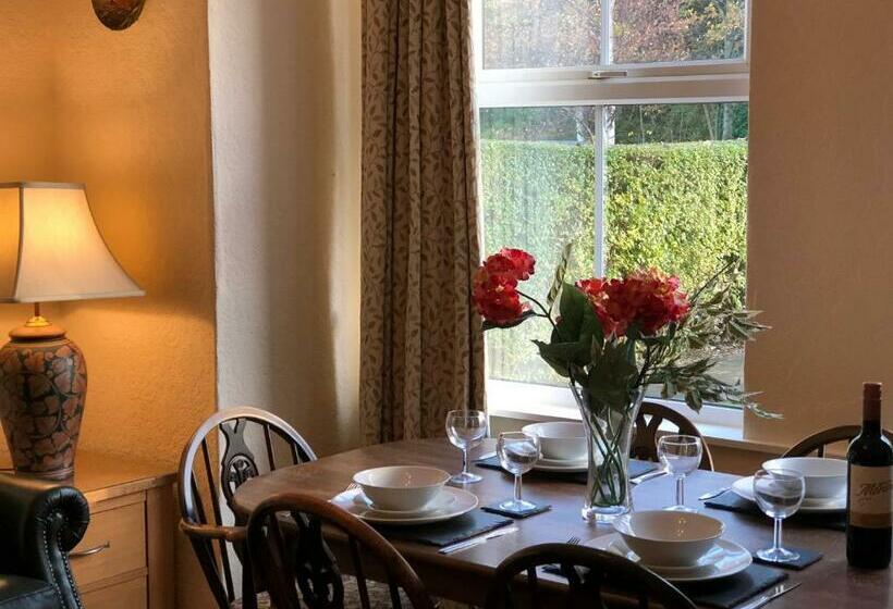 مبيت وإفطار Formby Guest House