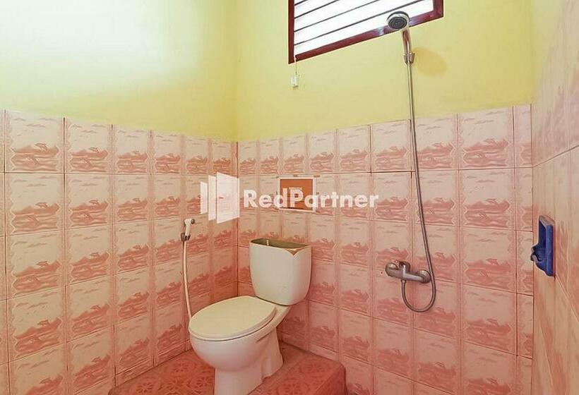 فندق Penginapan Roganda Redpartner