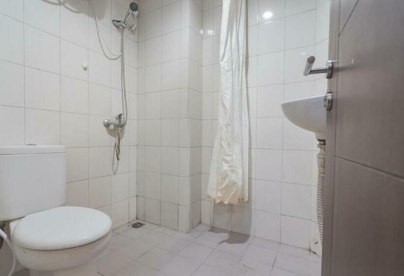 ホテル Redliving Apartemen Mekarwangi Square  Agus 1 Tower A