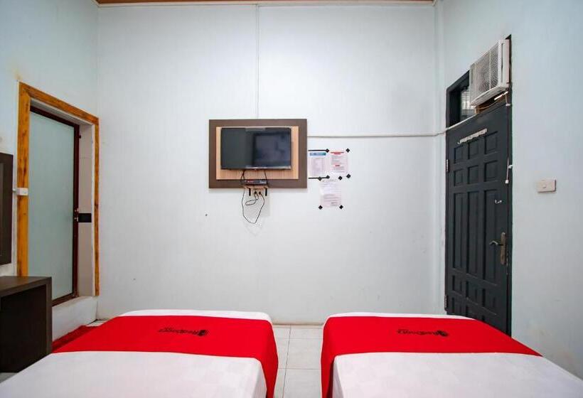 ホテル Reddoorz Syariah Near Danau Lut Tawar Takengon
