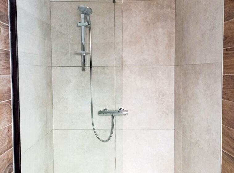 פנסיון Kolossoi Guest House