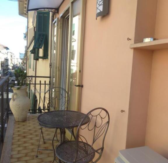 پانسیون L Approdo