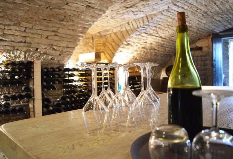 פנסיון La Dominotte