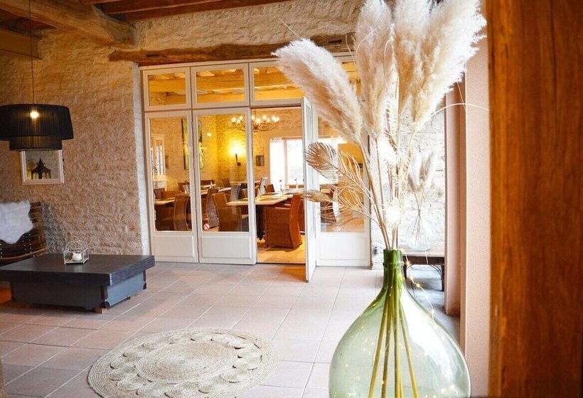 פנסיון La Dominotte