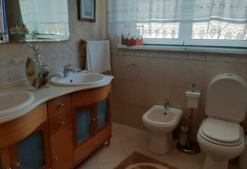 Пансион Maria Inês House