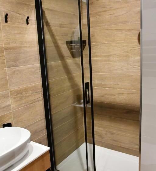 ペンション Nu House Rooms & Apartments