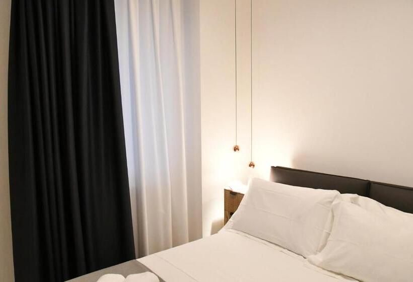 ペンション Nu House Rooms & Apartments