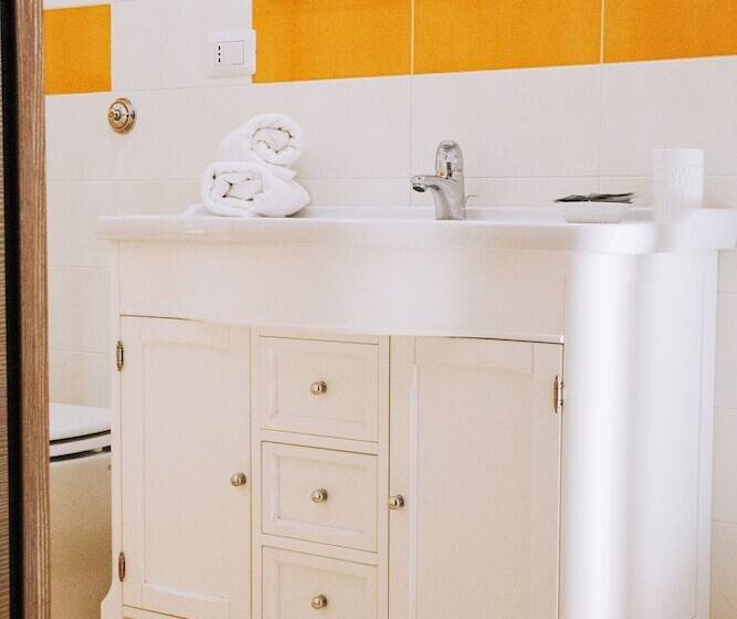 פנסיון Palazzo Dei Lari