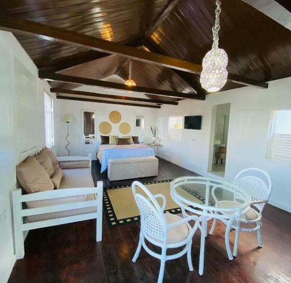 بنسيون Pousada Alumiar