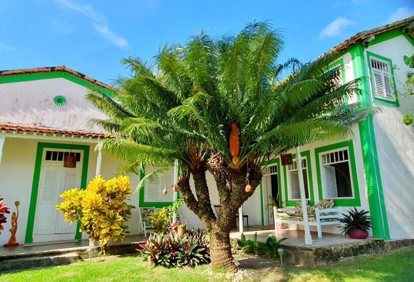 بنسيون Pousada Alumiar