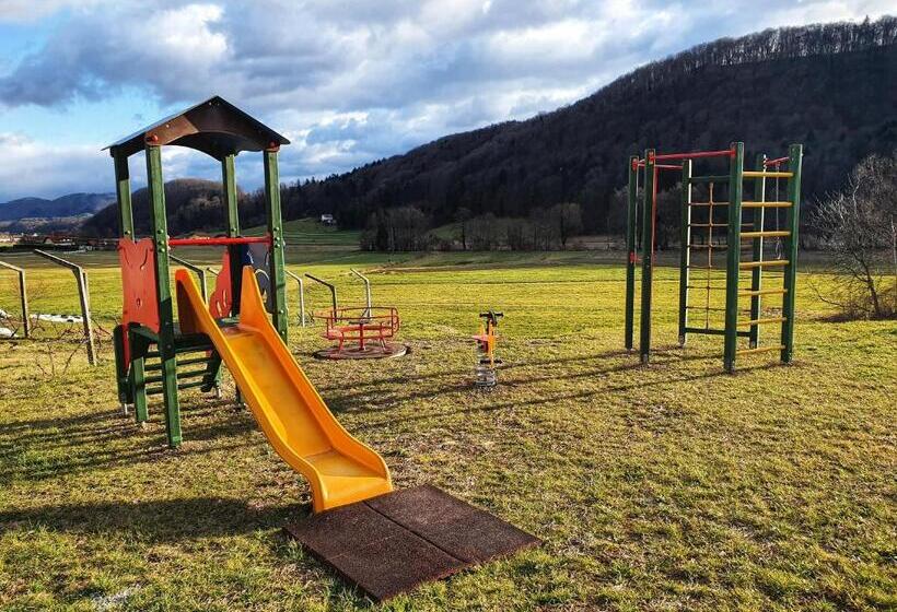 پانسیون Rooms S Center