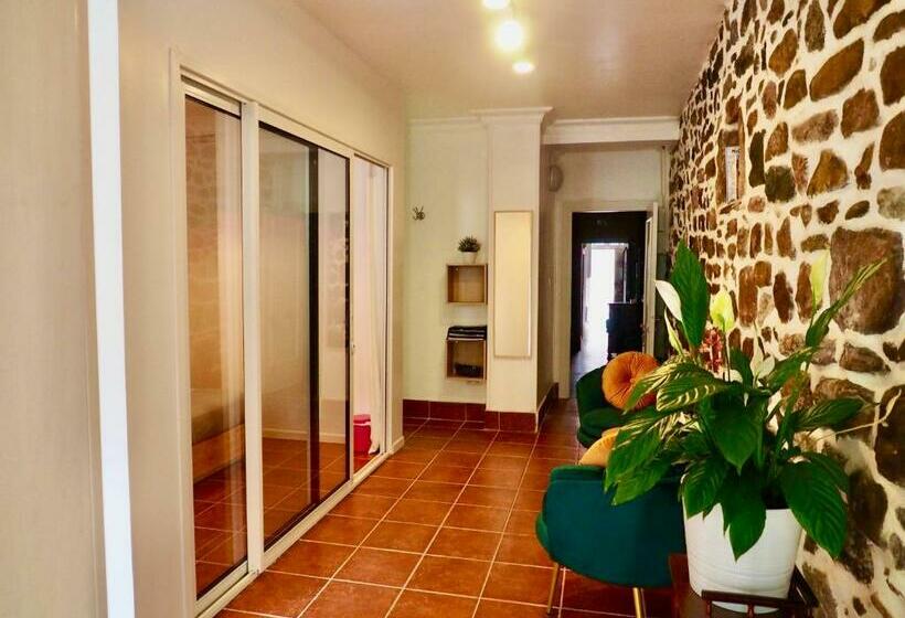 פנסיון Studio Camino Real