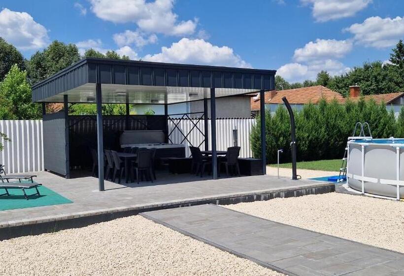 بنسيون Theresa Vendégház