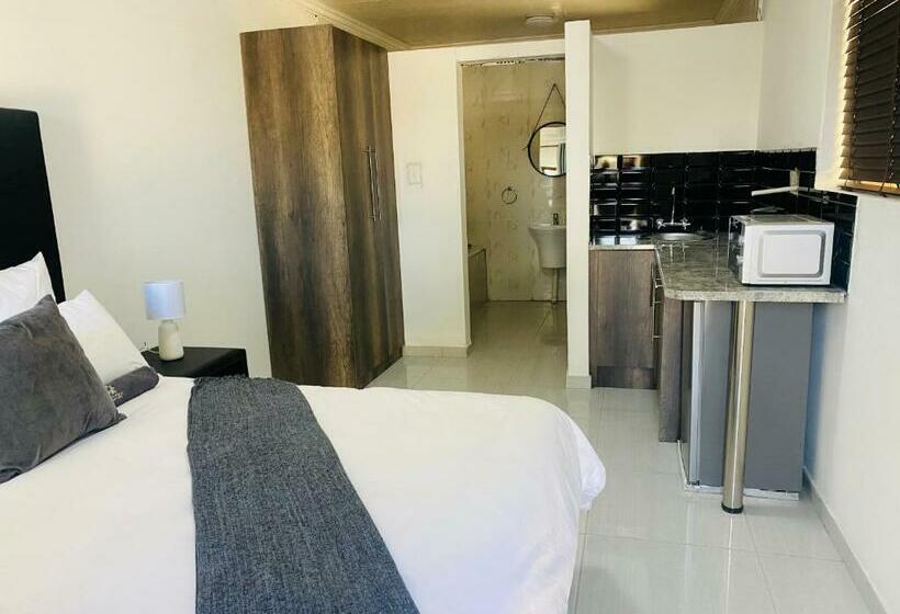 ペンション Zindiza Guesthouse