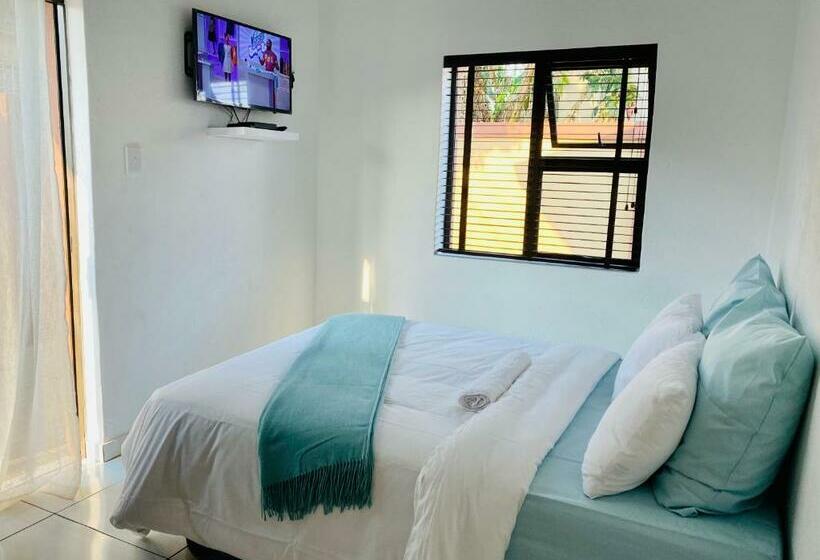 ペンション Zindiza Guesthouse