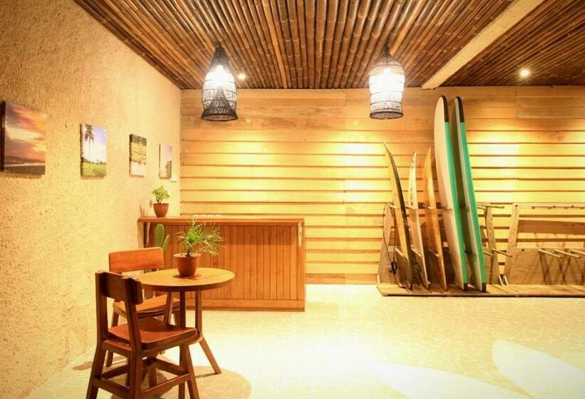 منتجع Cabana Surf And Stay