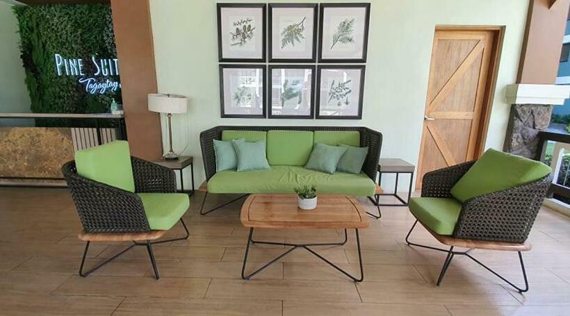 Summer10th Pinesuites Scandi Minimalist Deluxe