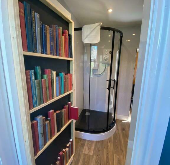 旅馆 The Library Style Room