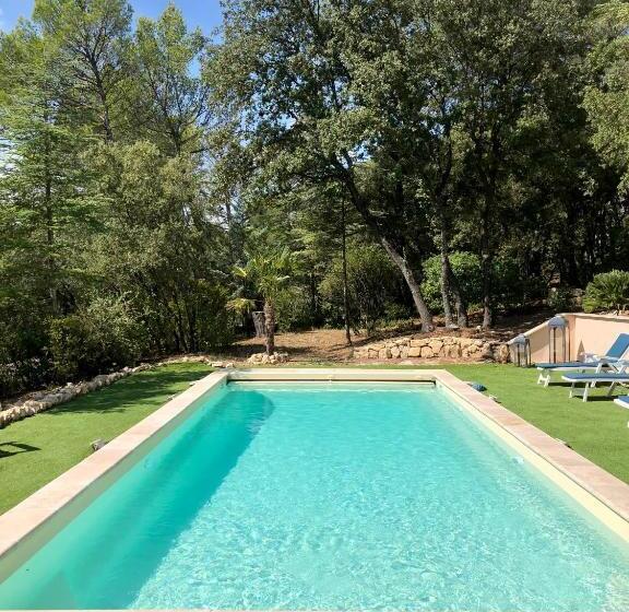 צימר Chambres Dans Le Luberon   Bois Romay