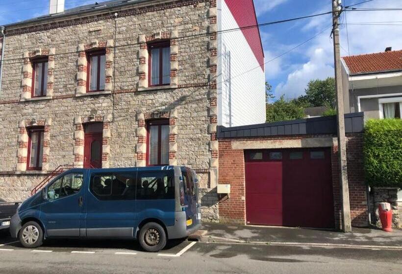 ベッドアンドブレックファースト Entre Meuse Et Forêt