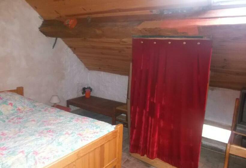 مبيت وإفطار Escale Du Morvan