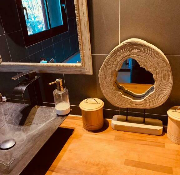 ベッドアンドブレックファースト Hacienda De La Canopée Avec Piscine Chauffée Au Sel