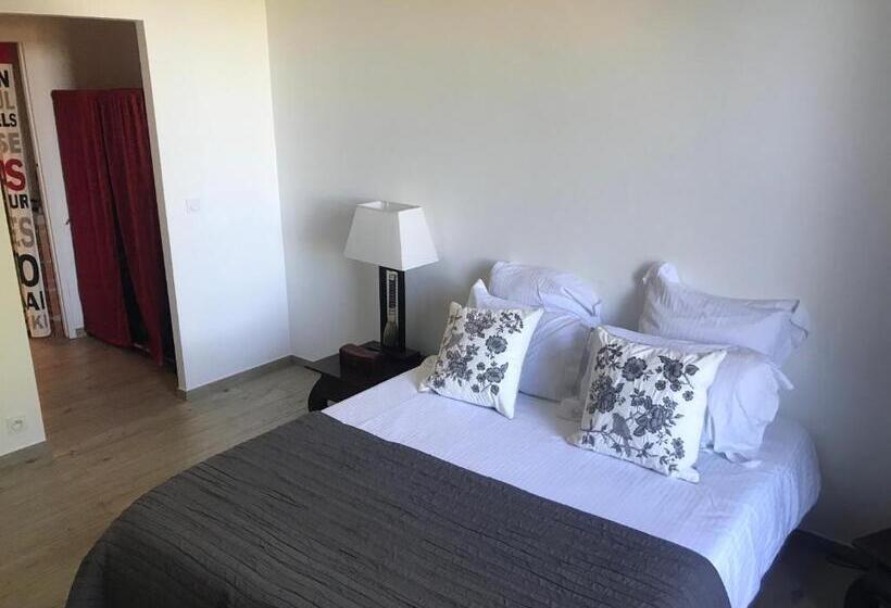 Bed and Breakfast L Ostalada