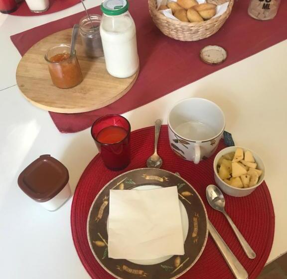 Bed and Breakfast L Ostalada