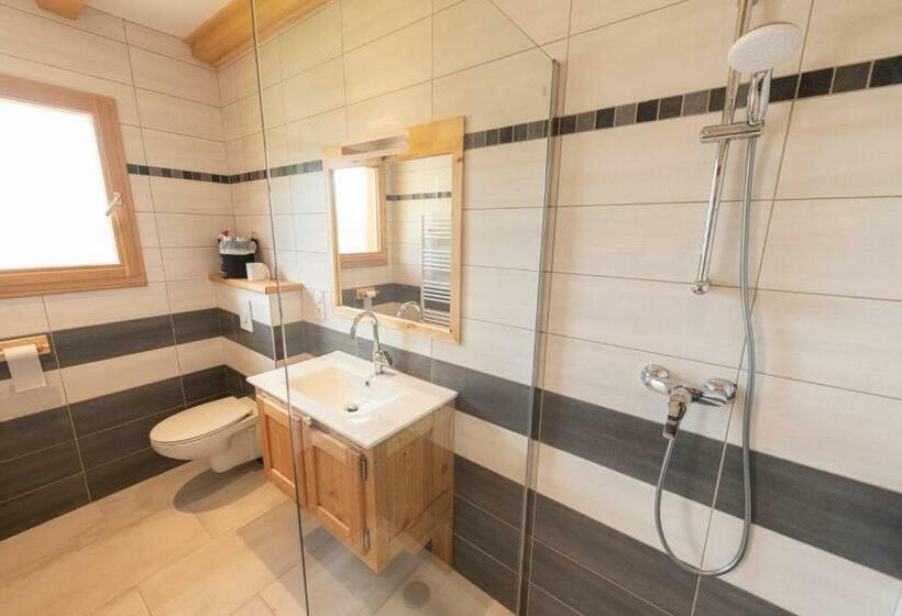 مبيت وإفطار Le Chalet Bazan