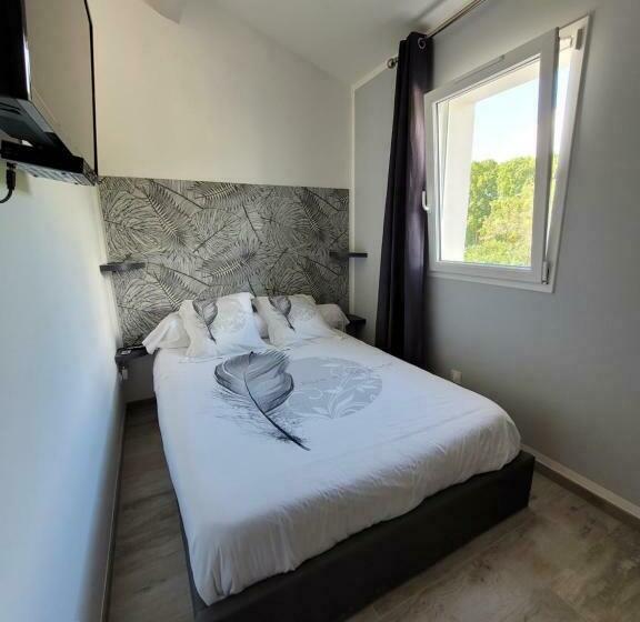 مبيت وإفطار Les Prairies De L Encrême