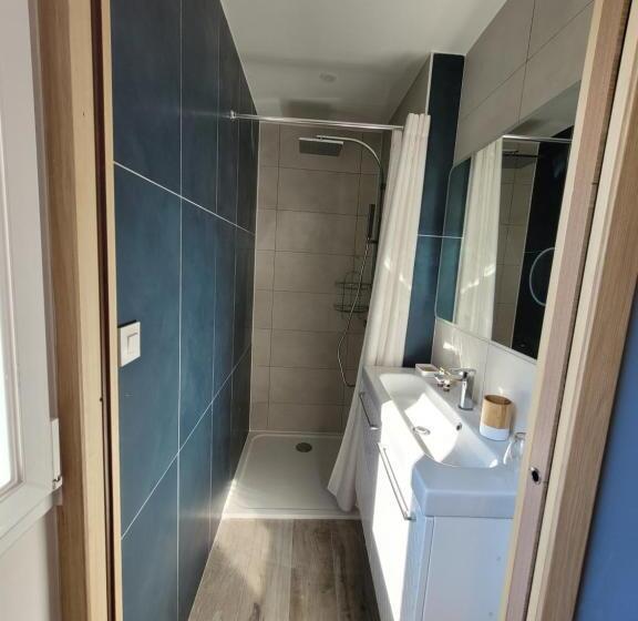 مبيت وإفطار Les Prairies De L Encrême