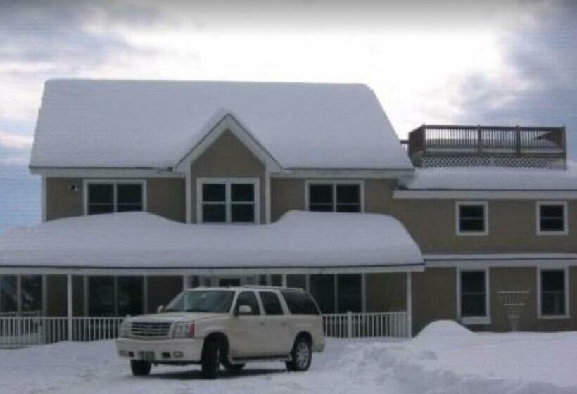 تختخواب و صبحانه Welcome Hikers, Bikers, Boaters N Trailers Etc Plenty Of Private Parking